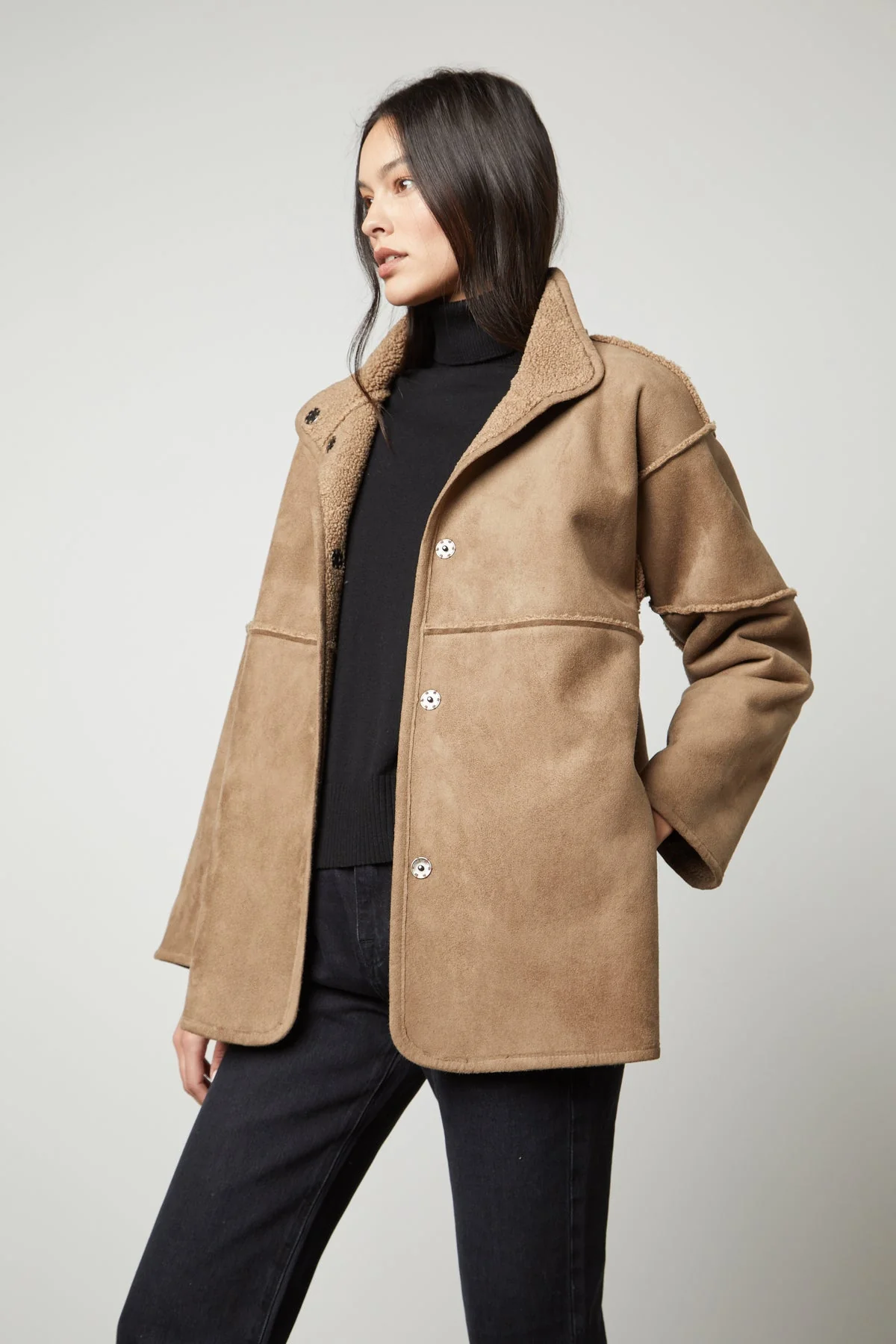ALBANY LUX SHERPA REVERSIBLE JACKET - Image 19