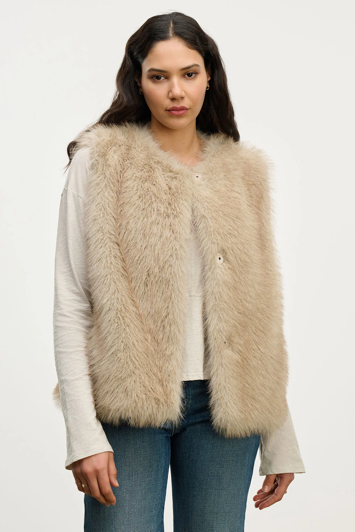 ANASTASIA FAUX FUR VEST - Image 8