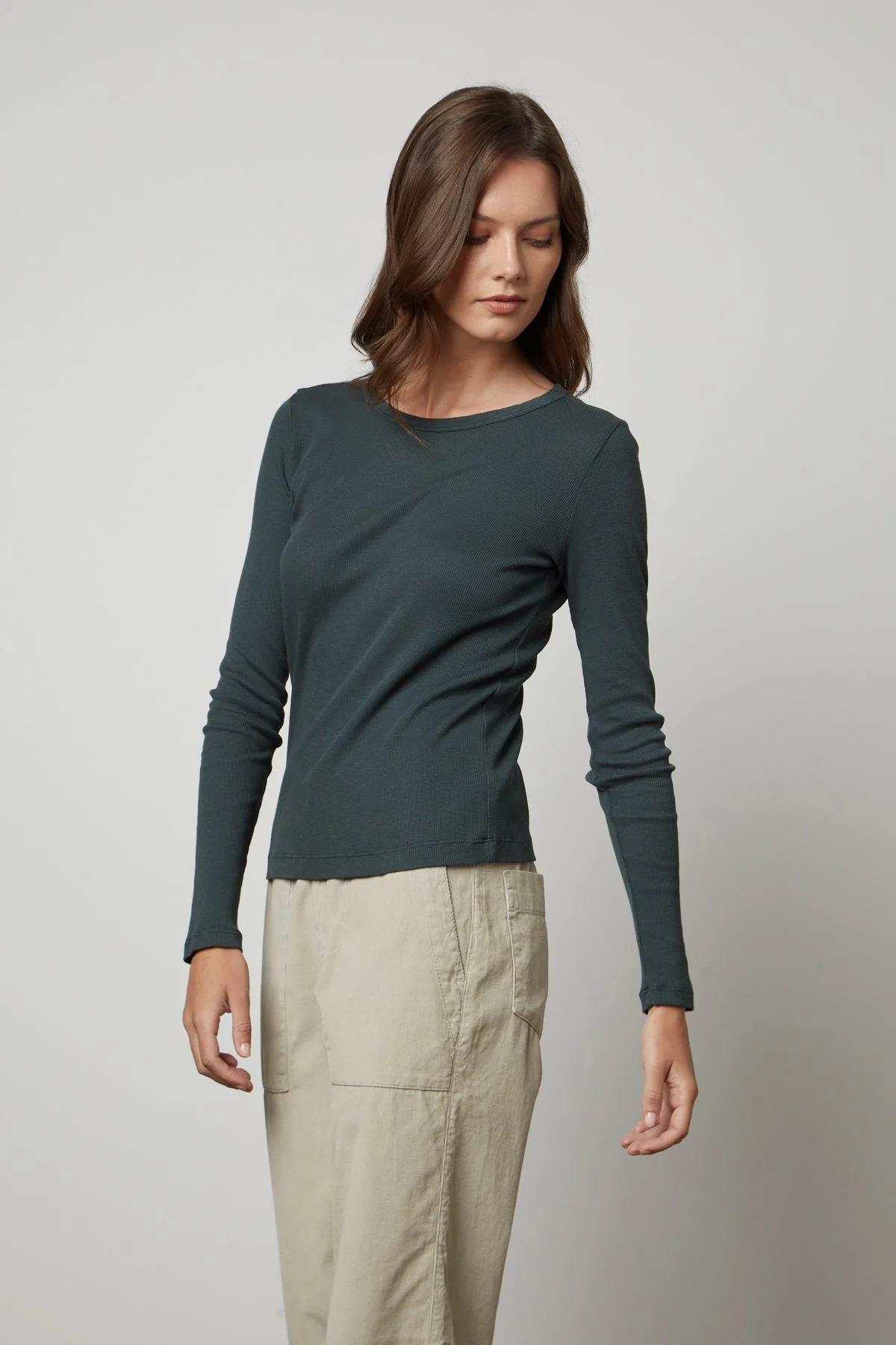 BAYLER RIBBED SCOOP NECK TEE - Image 8