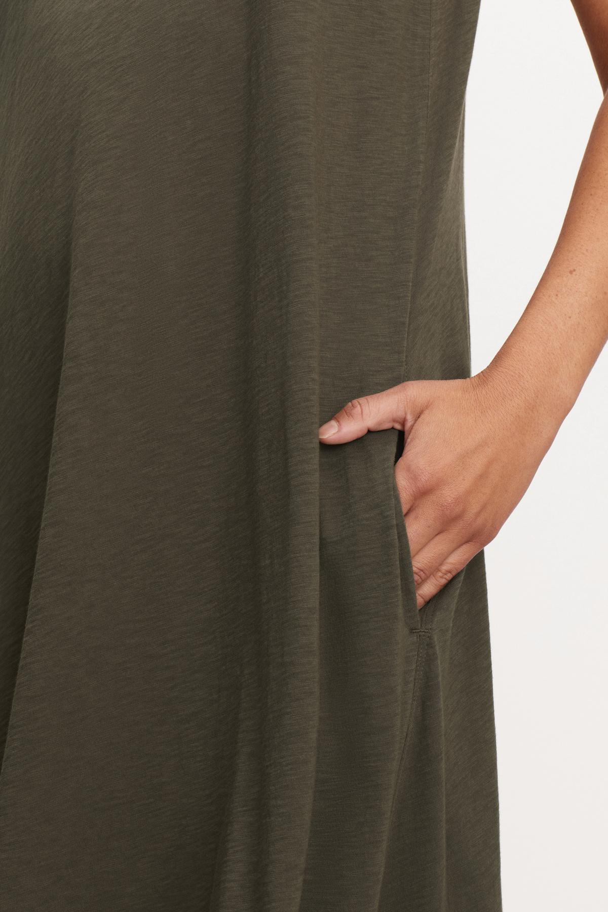 EDITH SLEEVELESS MAXI DRESS - Image 3