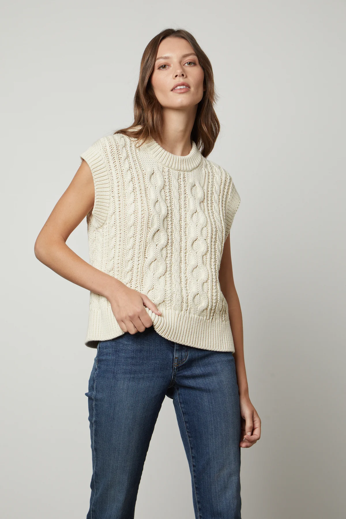 HADDEN SWEATER VEST - Image 3