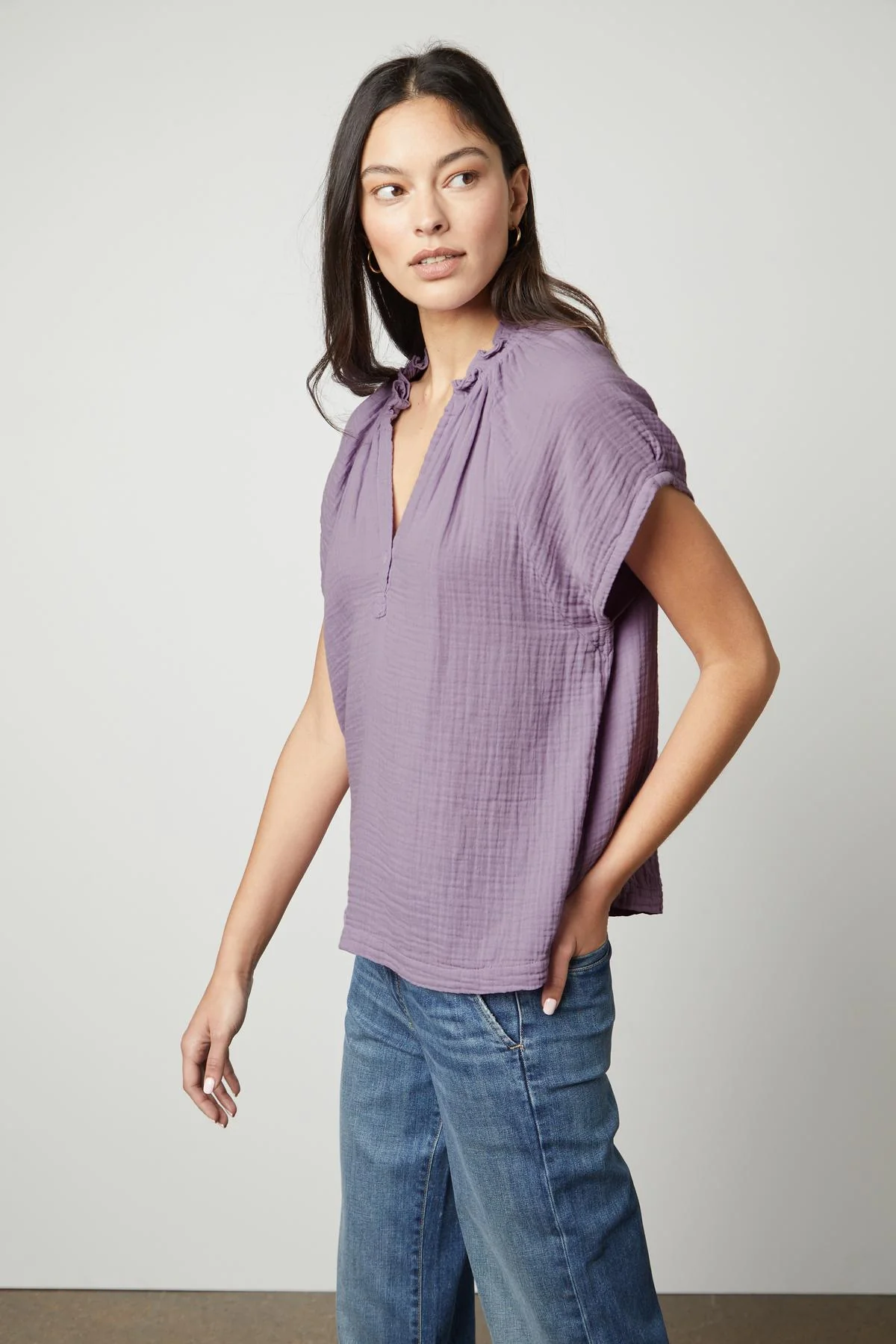 JADEN COTTON GAUZE V-NECK TOP - Image 3