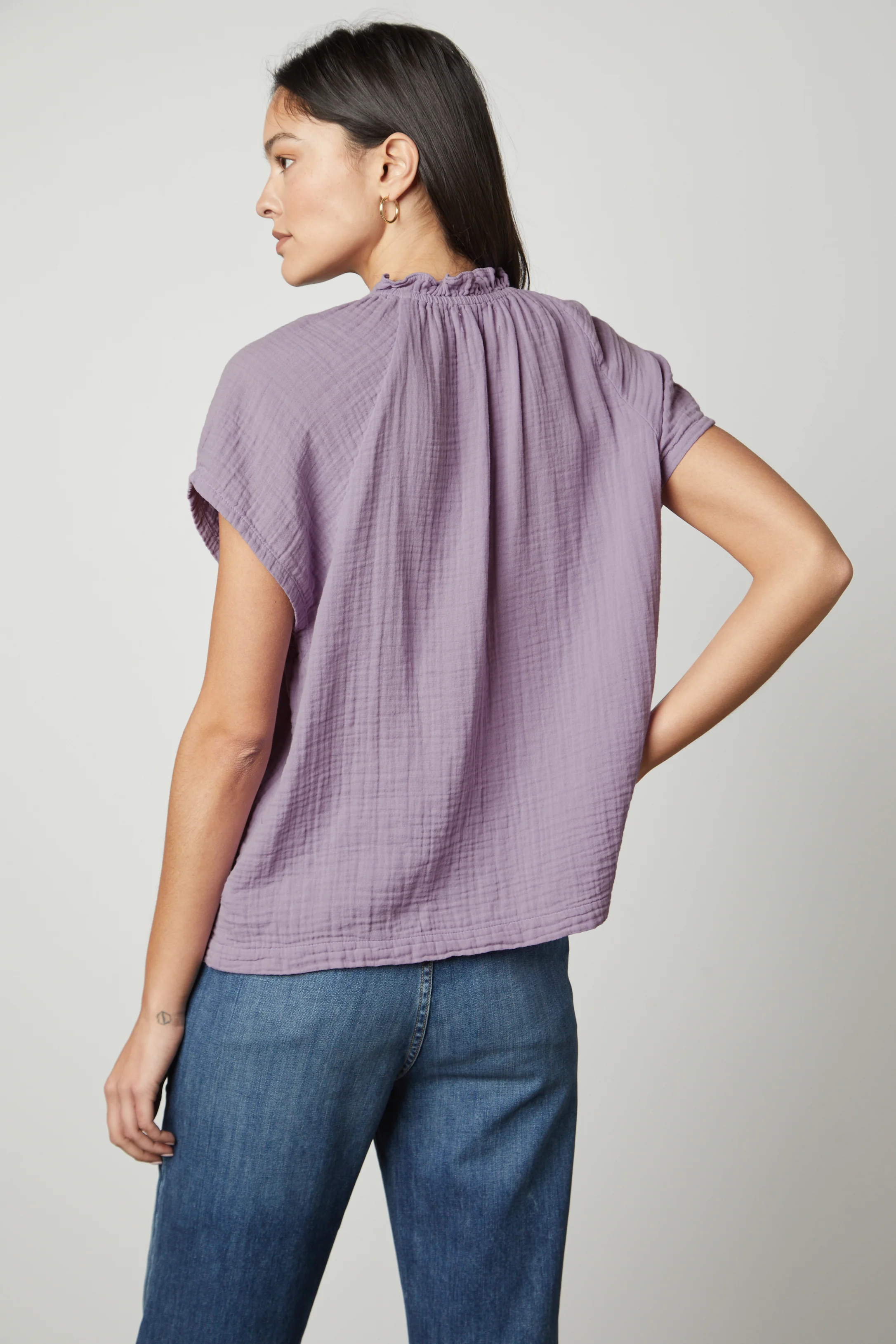 JADEN COTTON GAUZE V-NECK TOP - Image 4