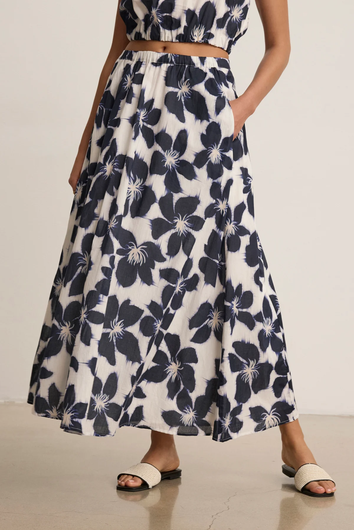 JESS SKIRT - Image 3