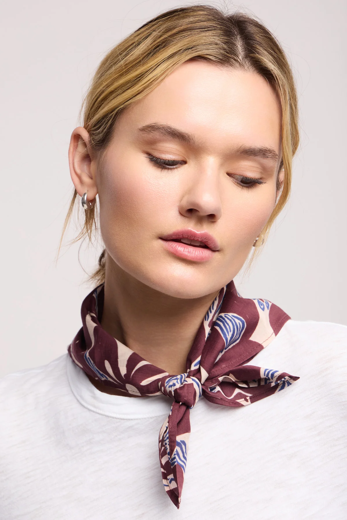JEWEL SCARF - Image 13