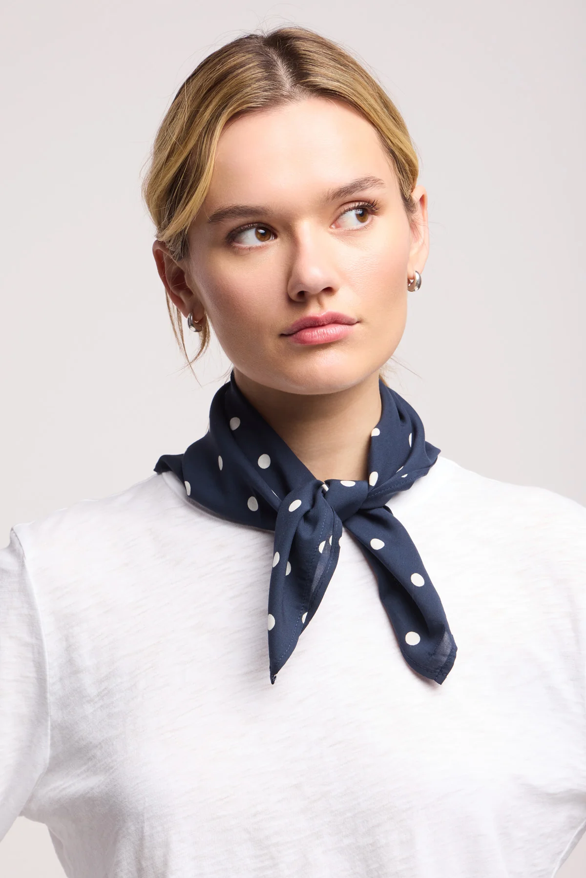JEWEL SCARF - Image 4