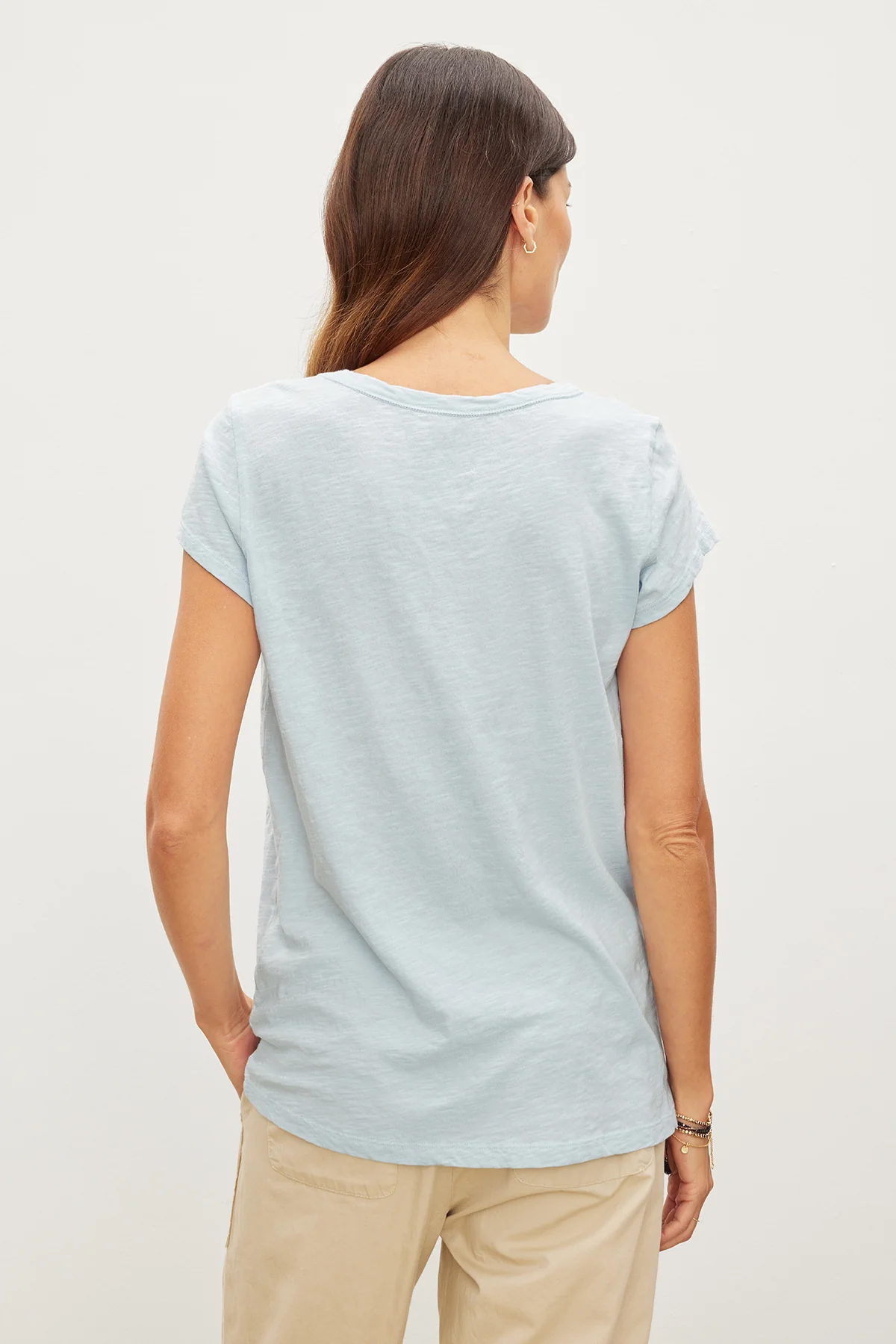 KIRA TEE - Image 3