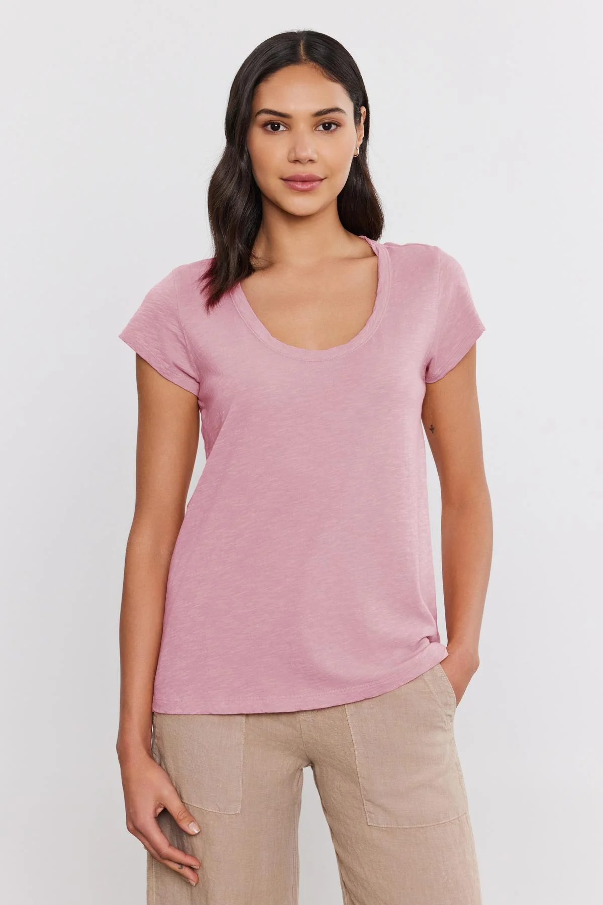 KIRA TEE - Image 7