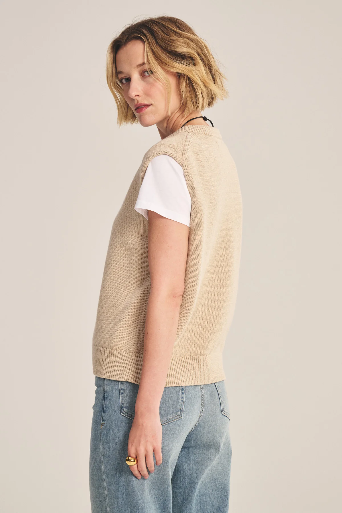 LUMINA SWEATER VEST - Image 10