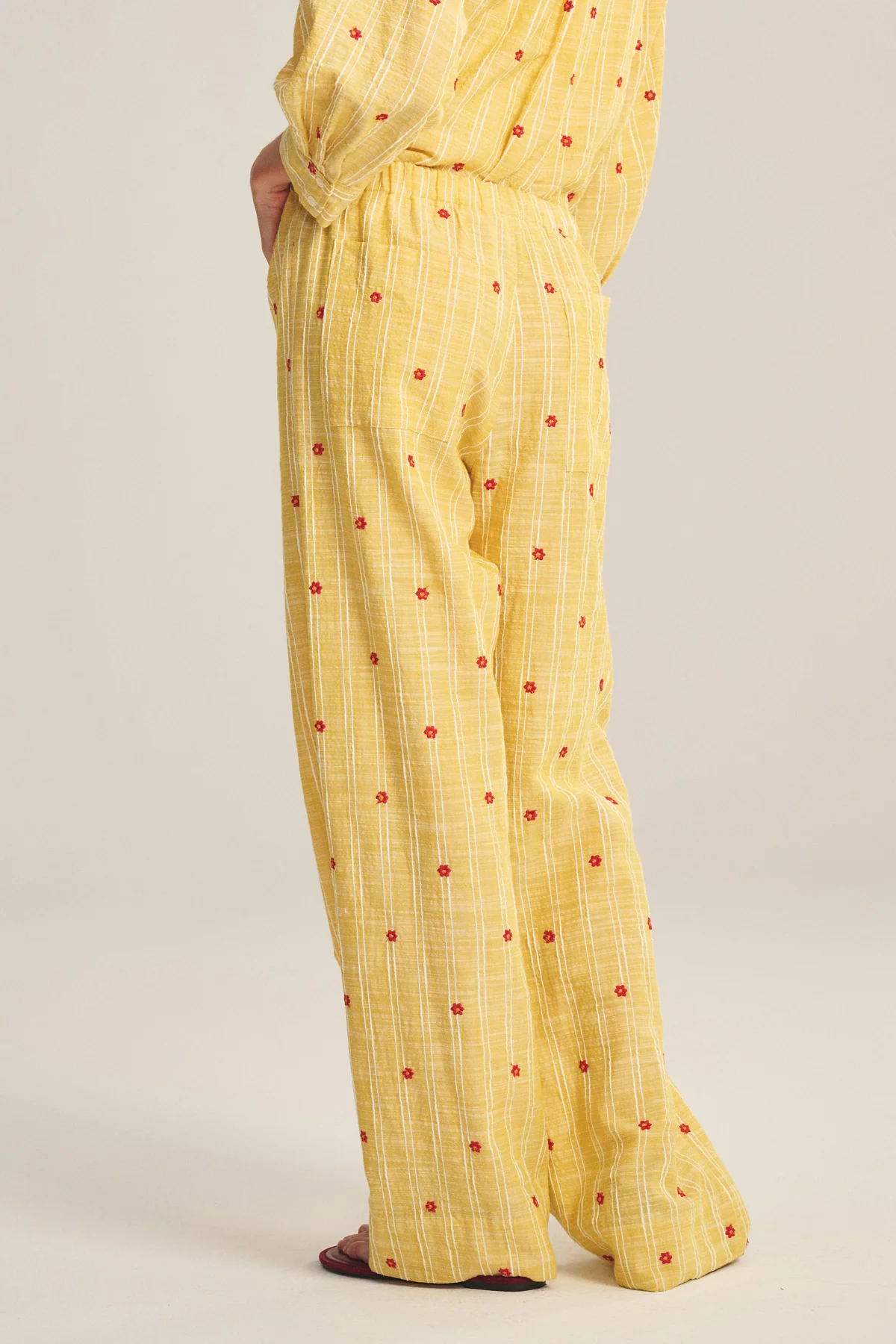 MADELYN PANT - Image 3
