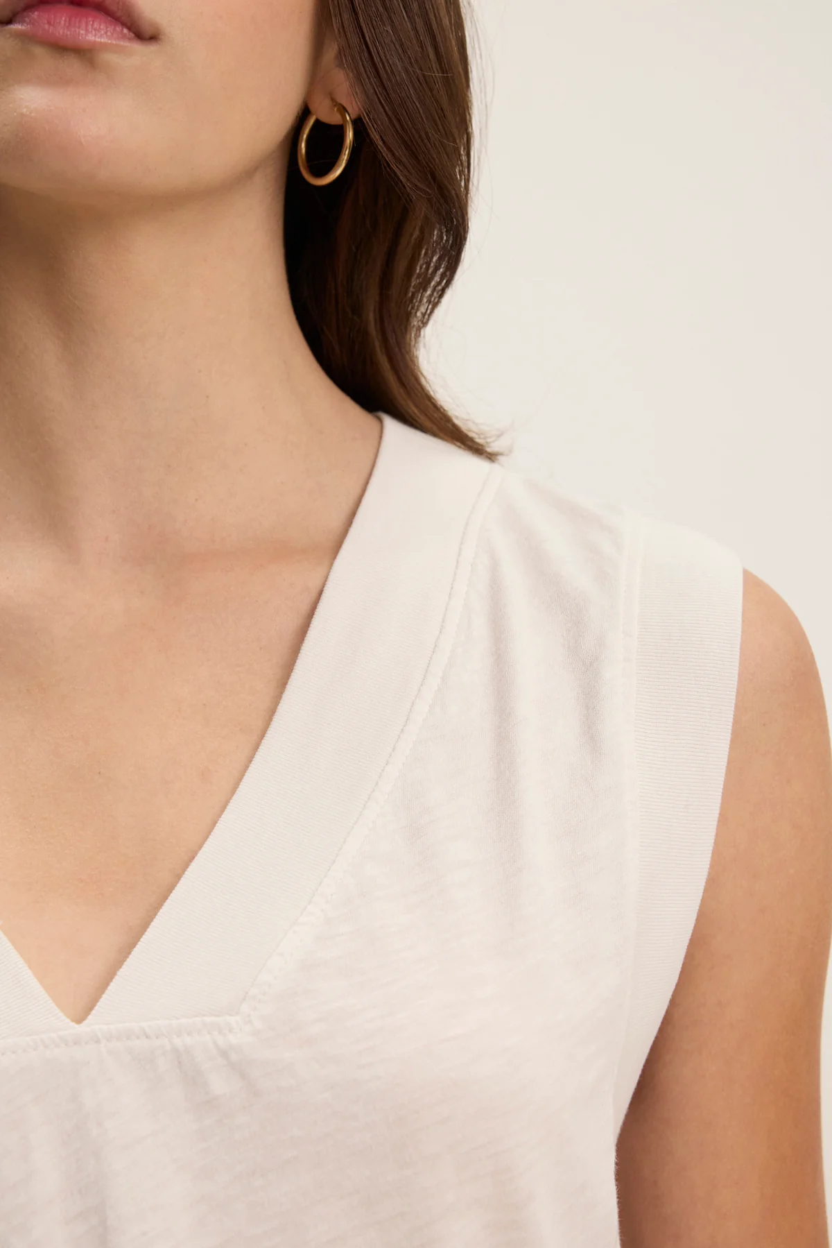 MARIA TEE - Image 5