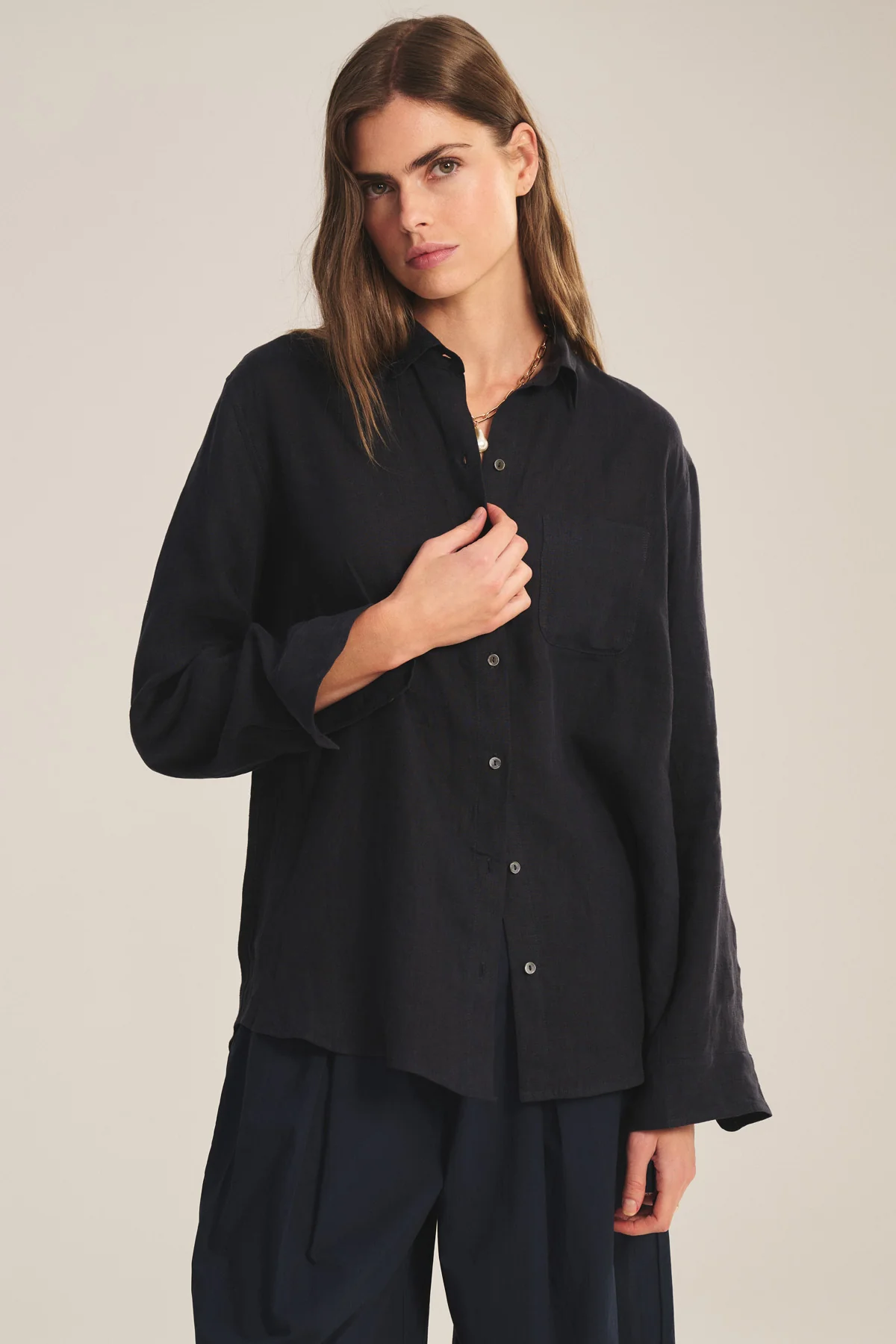 MULHOLLAND LINEN SHIRT - Image 25