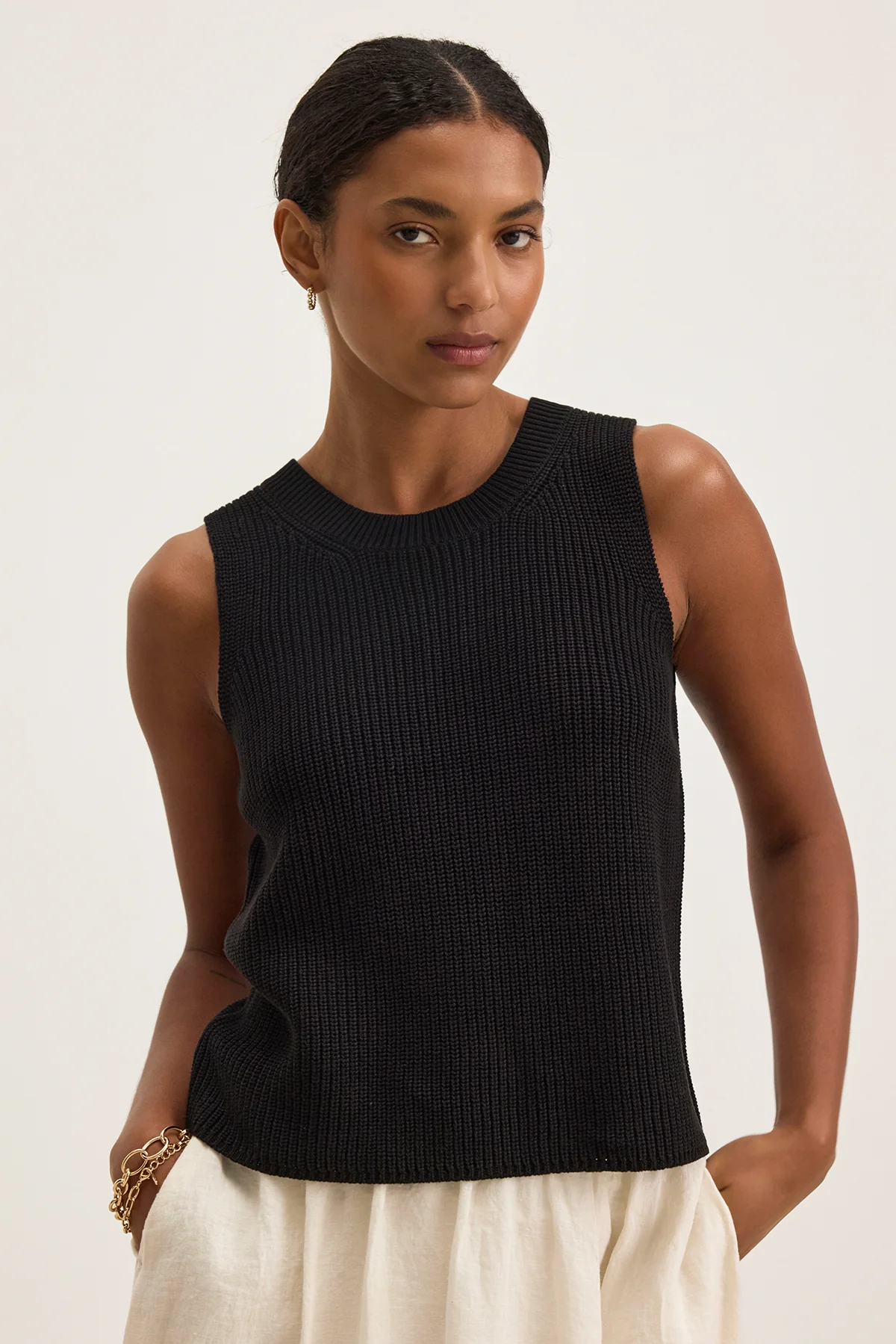 MUNA SWEATER VEST - Image 6