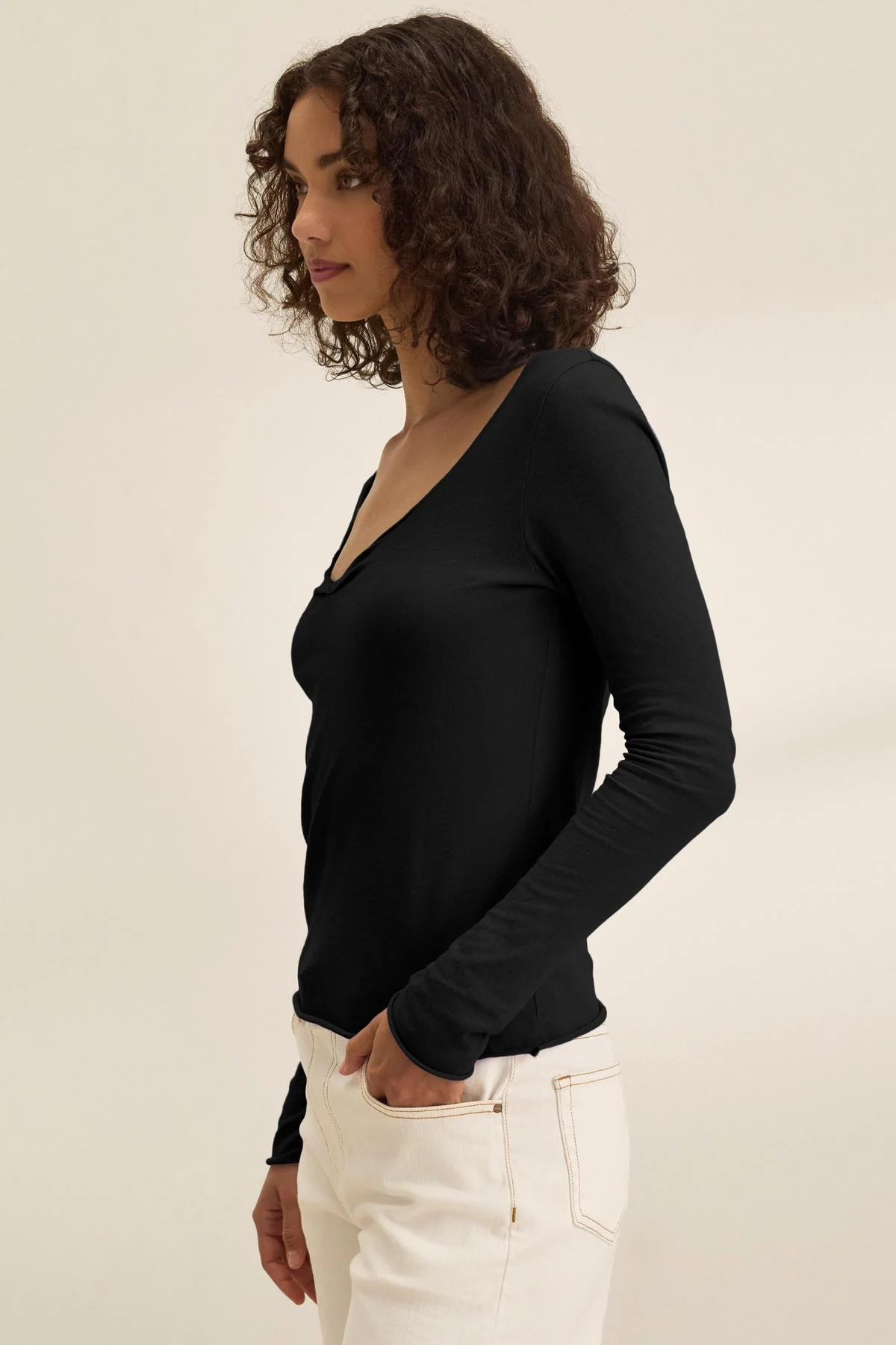 NOURA TEE - Image 7