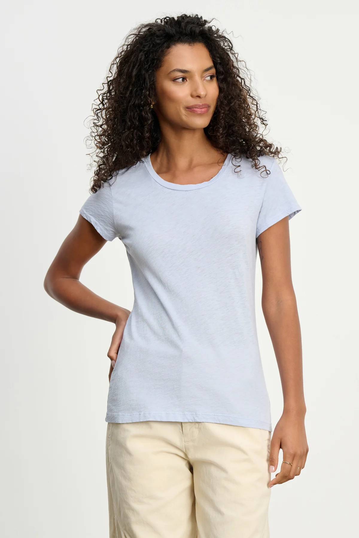 ODELIA TEE - Image 3