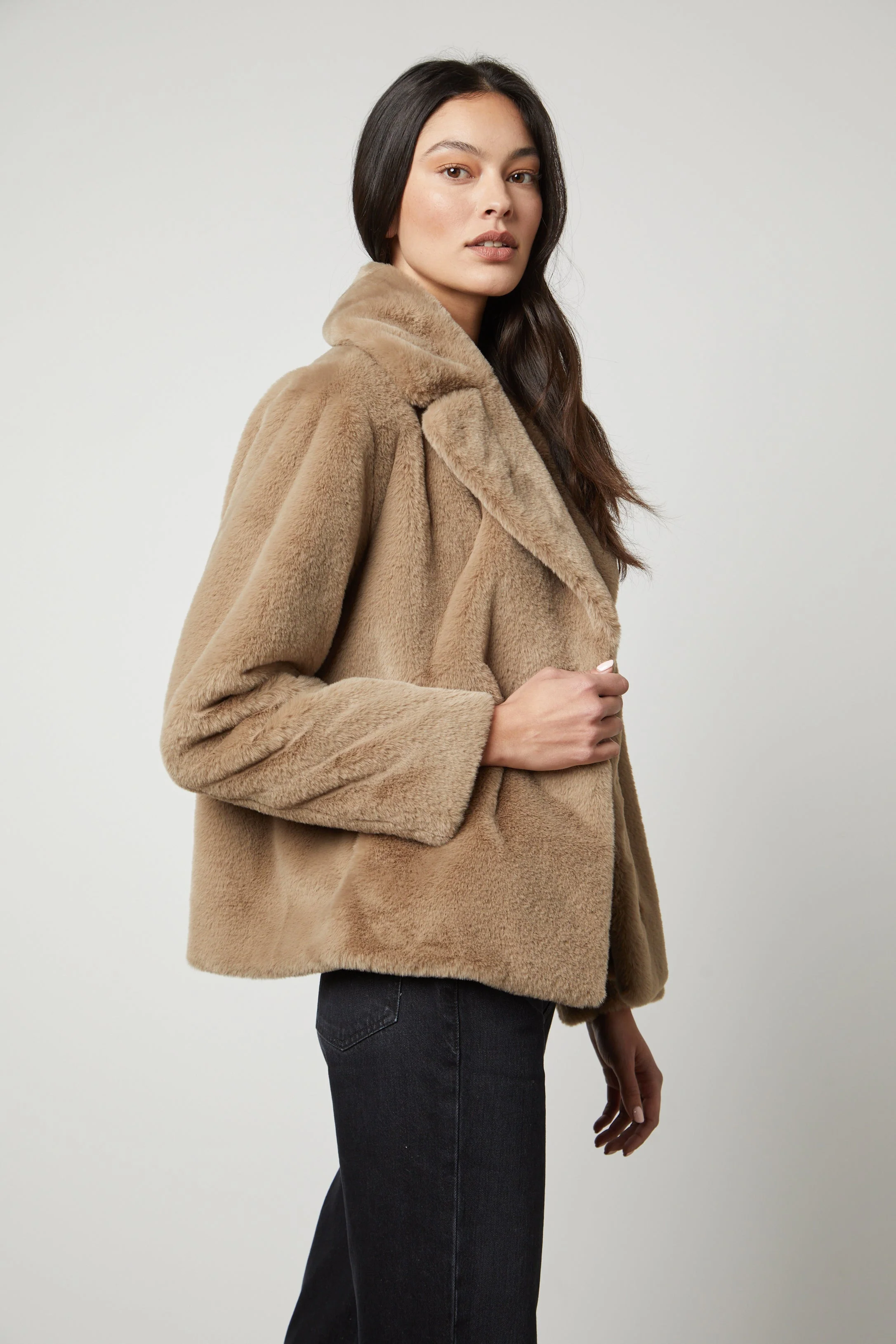 RAQUEL FAUX LUX FUR JACKET - Image 4