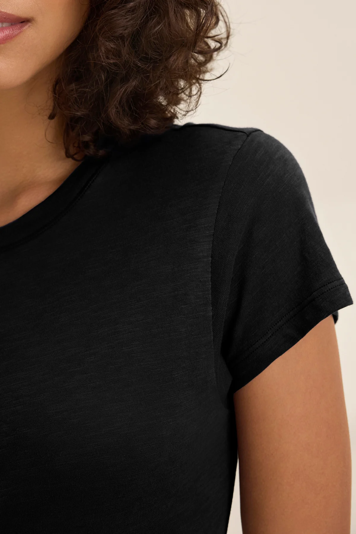 SIA T-SHIRT DRESS - Image 4
