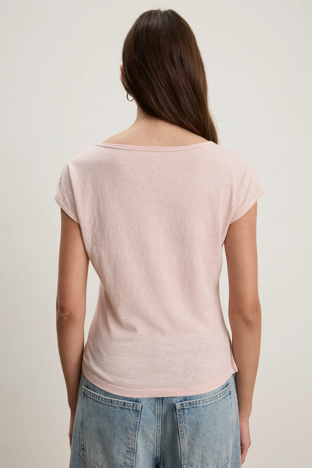 VIVIENNE TEE - Image 9