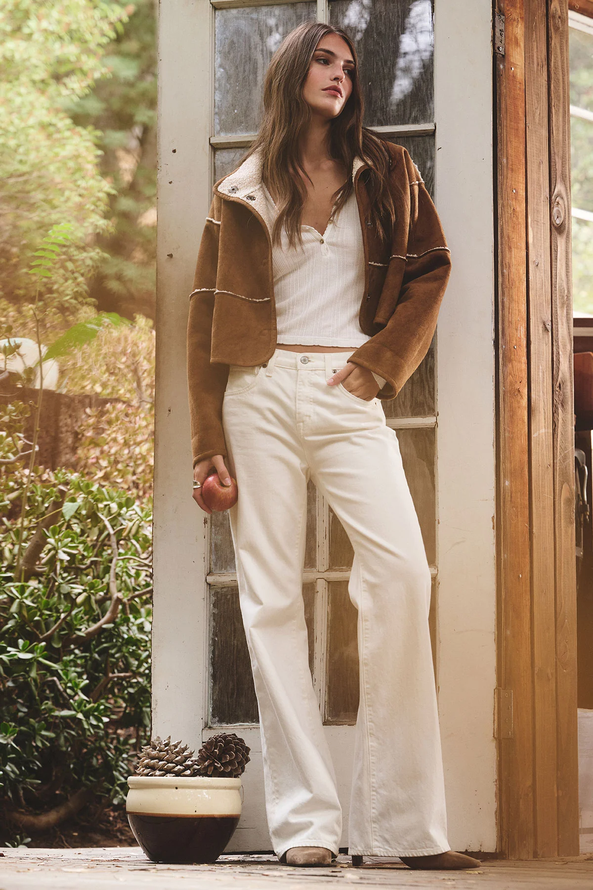 WINONA POINTELLE HENLEY - Image 4