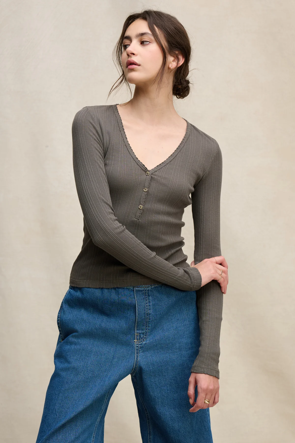 WINONA POINTELLE HENLEY - Image 5