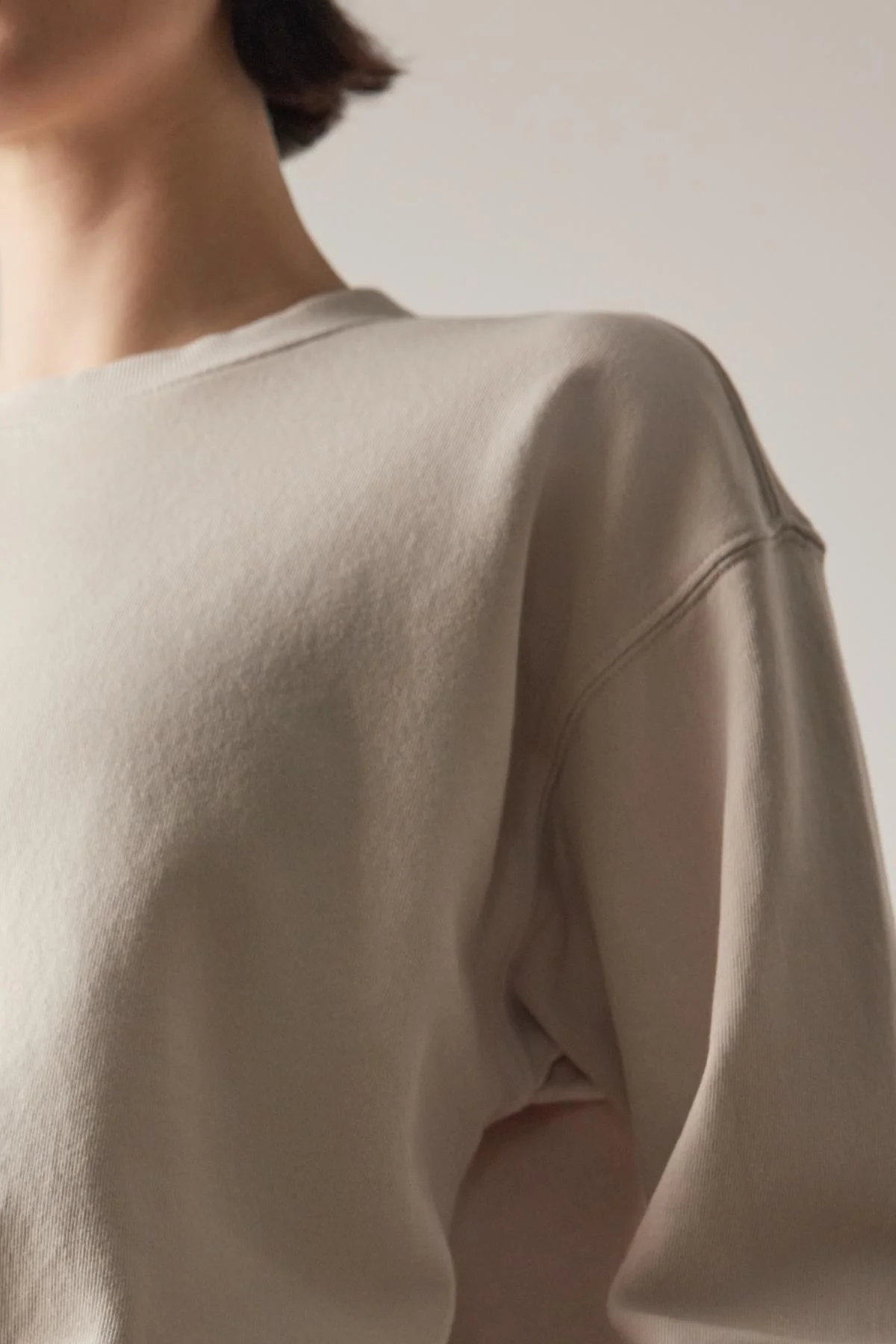 YNEZ SWEATSHIRT - Image 6